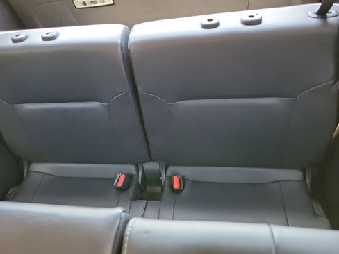 Used 2024 Mitsubishi Outlander SE AWD/4WD image 9