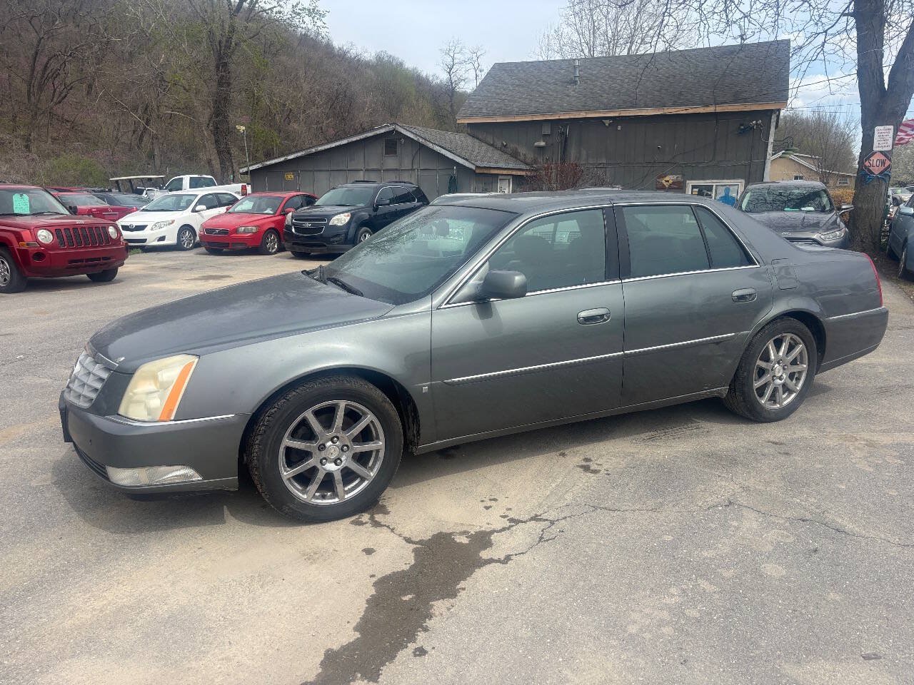 Used 2007 Cadillac DTS Performance FWD image 1
