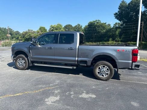 Used 2024 Ford F250 Lariat AWD/4WD image 7