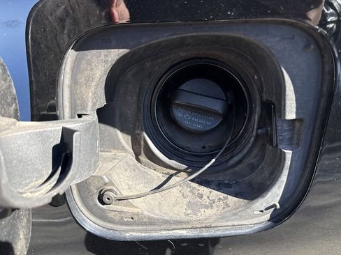 Used 2022 Nissan Altima 2.5 SR image 40