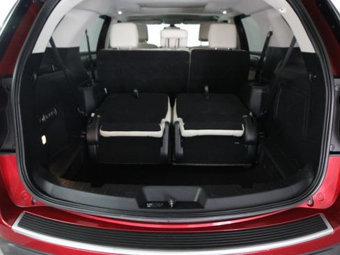 Used 2018 Ford Explorer Platinum AWD/4WD image 34