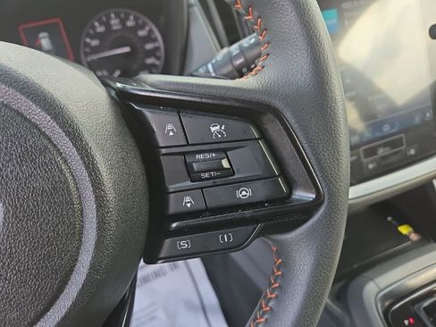 Certified 2024 Subaru Crosstrek 2.5i Limited w/ Crosstrek Mirror Package image 29