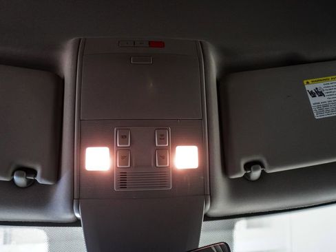 Used 2019 Volkswagen Atlas SE w/ Towing Package FWD image 26