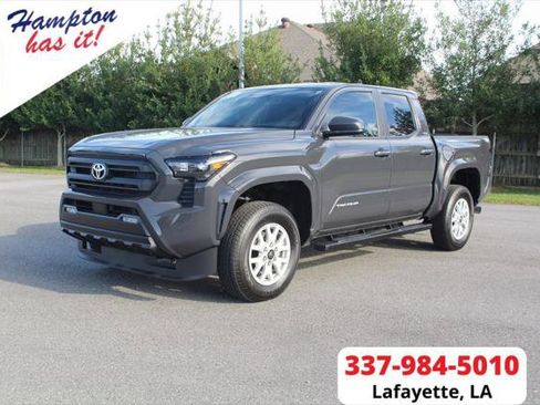 Certified 2025 Toyota Tacoma SR5 image 1