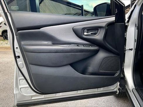 Certified 2023 Nissan Murano SV image 20