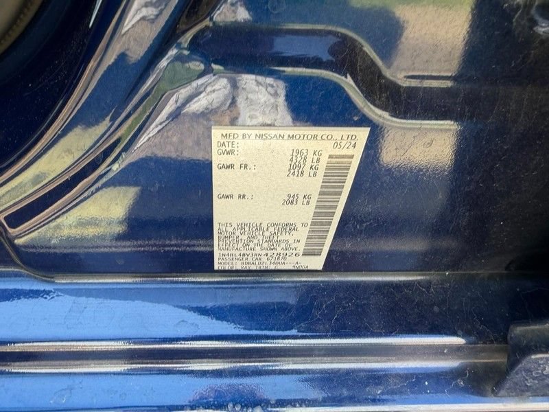Used 2024 Nissan Altima 2.5 S FWD image 19