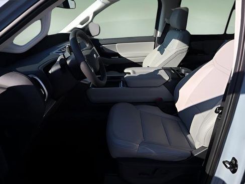 New 2025 Ford Expedition Max Active image 12