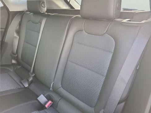 New 2026 Chevrolet Trax LT image 12