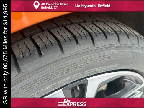 Used 2022 Nissan Sentra SR w/ Electronics Package FWD image 10