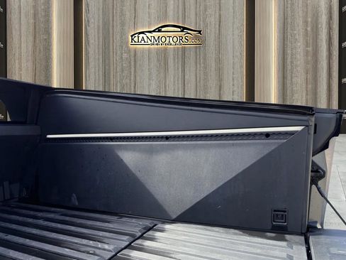 Used 2025 Tesla Cybertruck AWD Crew Cab image 48