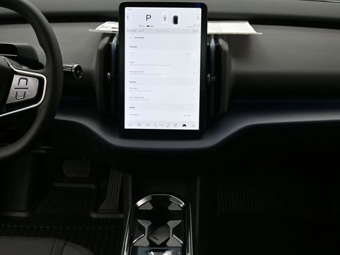 New 2026 Volvo EX30 Cross Country Ultra w/ Protection Package Premier AWD/4WD image 19