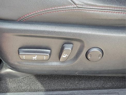 Used 2019 Toyota 4Runner TRD Off-Road Premium image 14