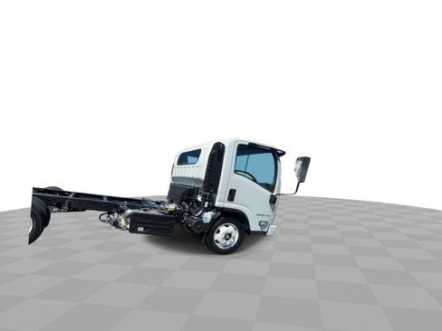 New 2024 Chevrolet Low Cab Forward 5500XD RWD image 8