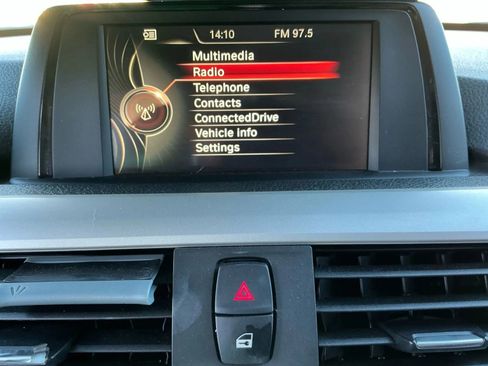 Used 2017 BMW 320i Sedan image 28