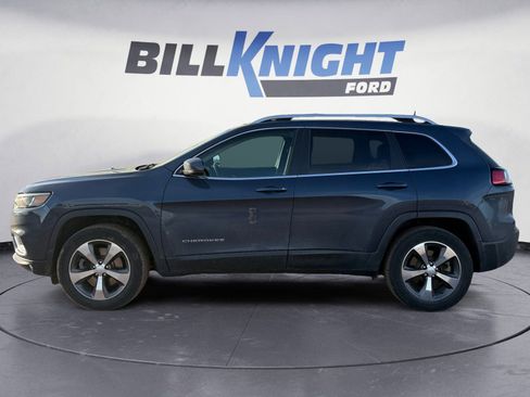Used 2020 Jeep Cherokee Limited image 2