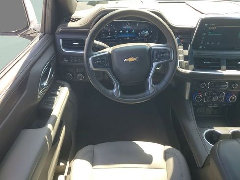 Used 2024 Chevrolet Tahoe LT w/ Luxury Package RWD image 12