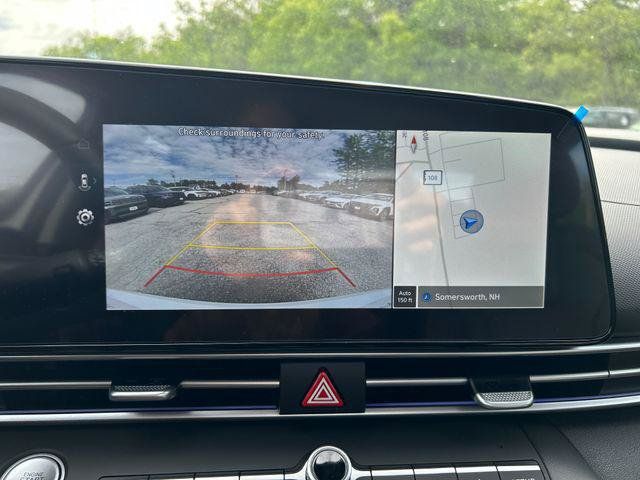 New 2026 Hyundai Elantra Limited FWD image 19