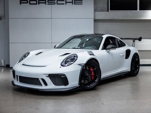 Certified 2019 Porsche 911 GT3 RS RWD image 1