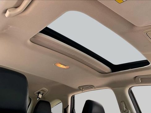 Used 2016 Honda CR-V EX-L image 24