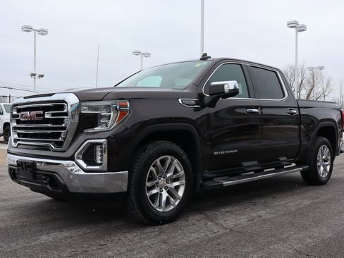 Used 2019 GMC Sierra 1500 SLT w/ SLT Premium Plus Package image 9