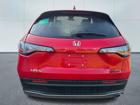 Used 2024 Honda HR-V Sport image 3