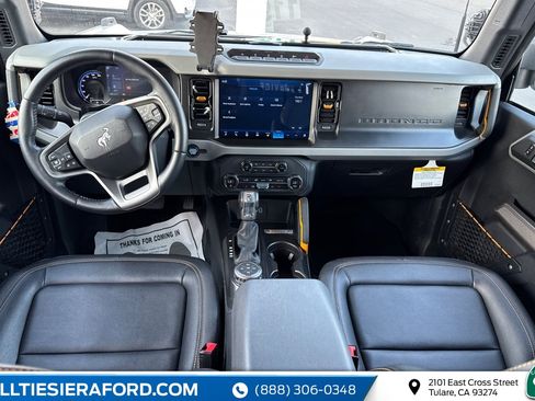 Used 2023 Ford Bronco Badlands w/ Sasquatch Package image 10