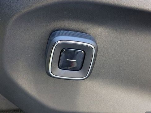 New 2025 Volvo EX90 Ultra image 27