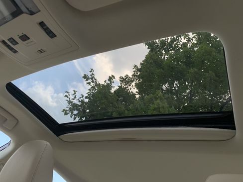 Used 2018 Lexus ES 350 w/ Navigation System Package FWD image 28