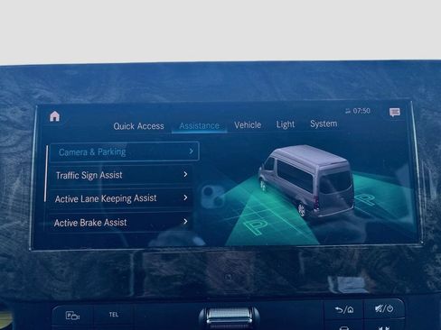 Used 2022 Mercedes-Benz Sprinter 3500 image 35