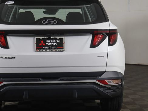 Used 2023 Hyundai Tucson SE AWD/4WD image 15