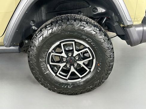 New 2026 Jeep Wrangler Rubicon image 17