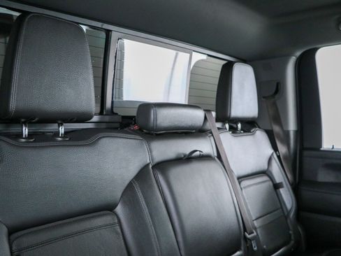 Used 2021 GMC Sierra 2500 Denali w/ Denali Ultimate Package AWD/4WD image 31