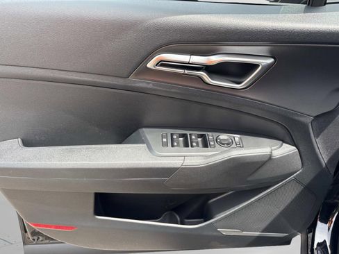 New 2026 Kia Sportage LX AWD/4WD image 16