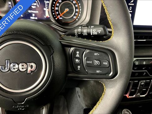 Used 2024 Jeep Wrangler Unlimited Sport AWD/4WD image 11