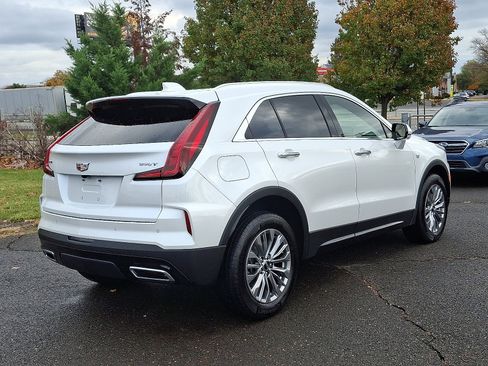 Used 2025 Cadillac XT4 Premium Luxury w/ Cold Weather Package image 6