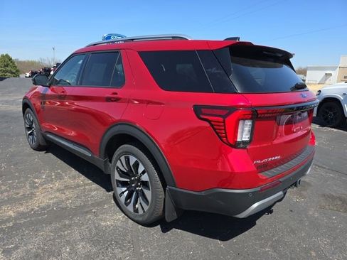 Used 2025 Ford Explorer Platinum w/ LUX Leather Package AWD/4WD image 5