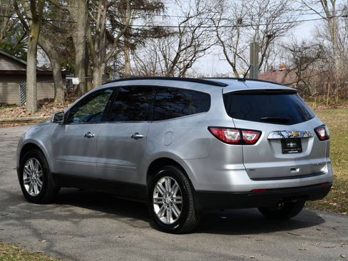 Used 2015 Chevrolet Traverse LT w/ Style and Technology Package AWD/4WD image 4