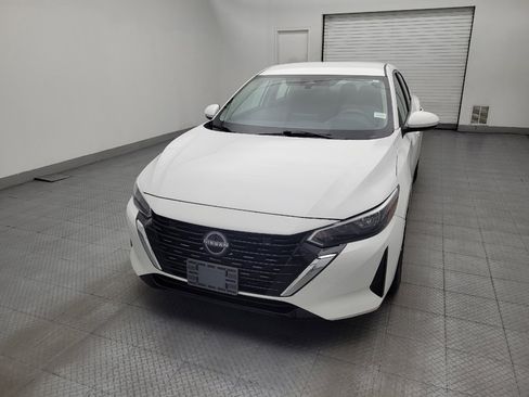 Used 2024 Nissan Sentra SV FWD image 15