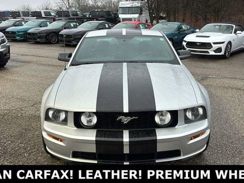 Used 2005 Ford Mustang GT Premium image 5