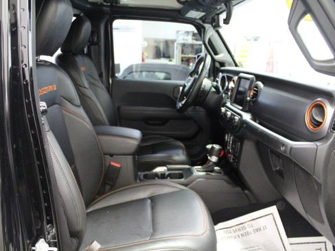 Used 2022 Jeep Gladiator Mojave w/ LED Lighting Group AWD/4WD image 23
