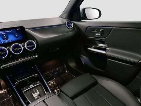 Certified 2026 Mercedes-Benz GLA 250 image 23