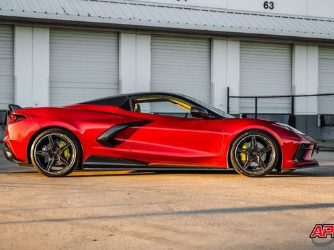 Used 2021 Chevrolet Corvette Stingray Premium Conv w/ 3LT image 39