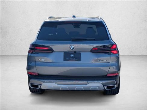 New 2026 BMW X5 sDrive40i RWD image 7