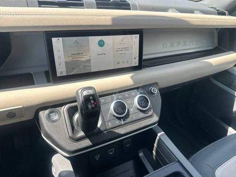 Used 2023 Land Rover Defender 110 X-Dynamic SE AWD/4WD image 14