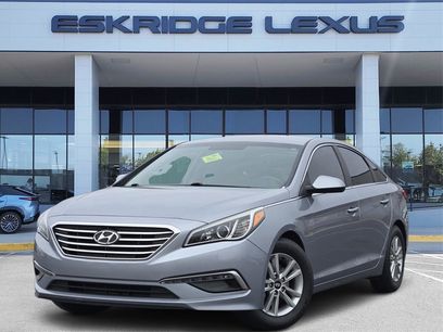 Used 2015 Hyundai Sonata SE w/ Cargo Package