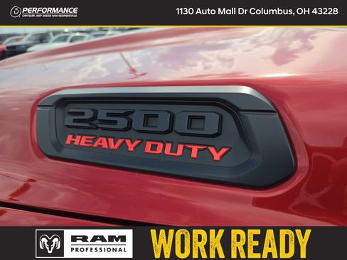 New 2026 RAM 2500 Big Horn AWD/4WD image 12