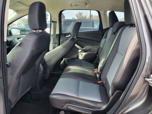 Used 2018 Ford Escape SE image 10