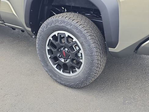 New 2026 Toyota Tacoma TRD Off-Road image 10