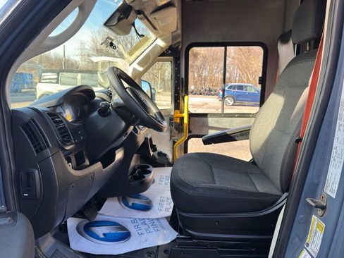 Used 2022 RAM ProMaster 3500 w/ Fleet Safety Group (AWQ) image 15