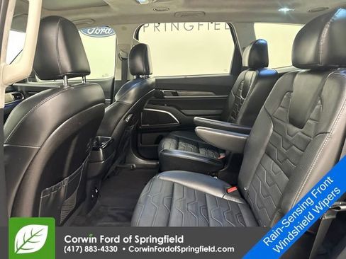 Used 2021 Kia Telluride SX w/ SX Prestige Package image 19